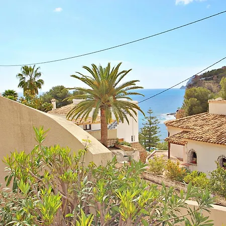 Emi - Private Pool & Sea View In Villa *